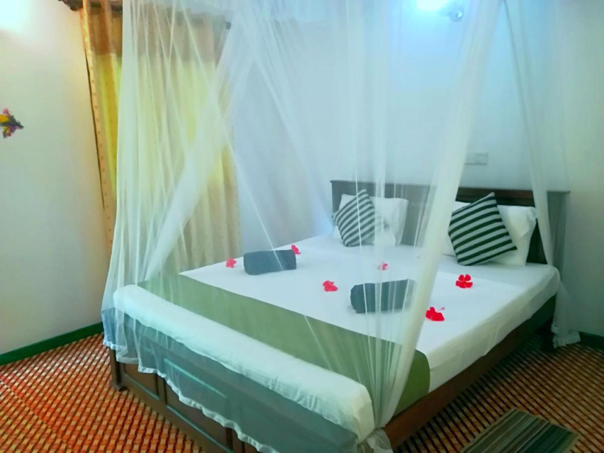 Lakmal Homestay ,10 Minutes To Sigiriya Rock Exteriör bild